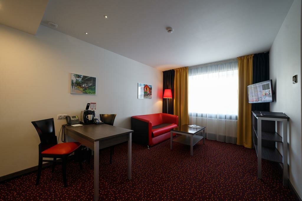 Гостиница Avenue Park Hotel Курган-78