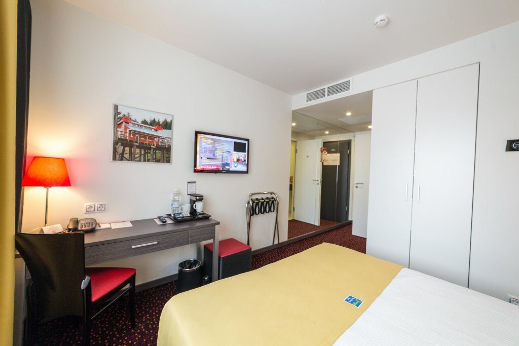 Гостиница Avenue Park Hotel Курган-44