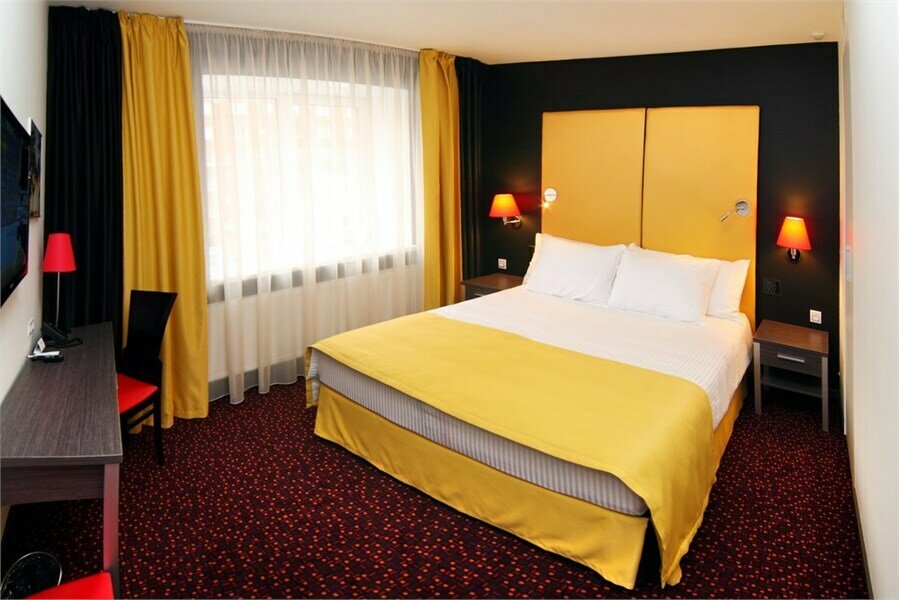 Гостиница Avenue Park Hotel Курган