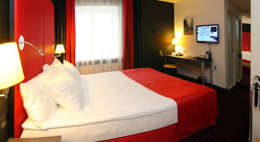 Гостиница Avenue Park Hotel Курган-67