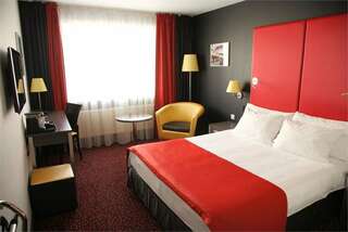 Гостиница Avenue Park Hotel Курган Улучшенный номер-3